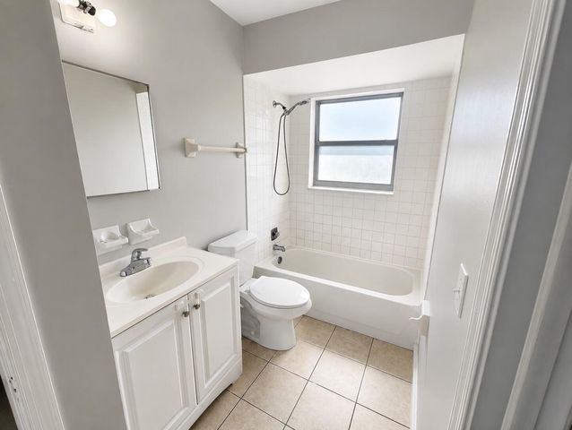 1794 Juno Road 2, North Palm Beach, FL 33408