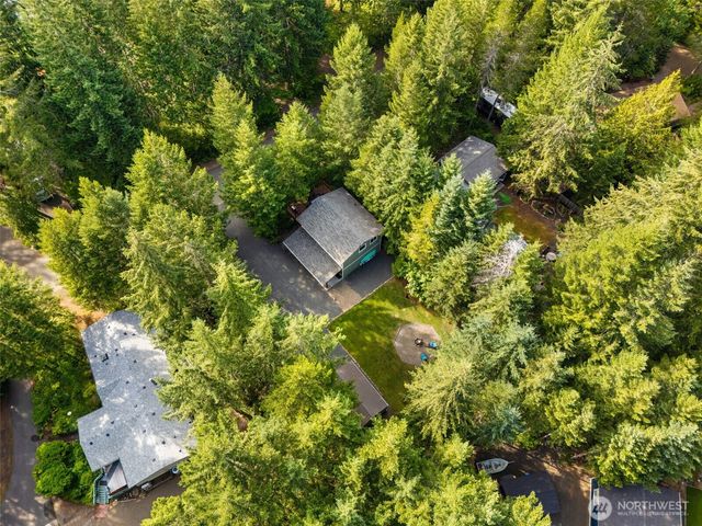 431 N Mountain View Drive, Hoodsport, WA 98548