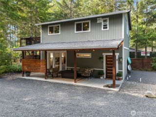 431 N Mountain View Drive, Hoodsport, WA 98548