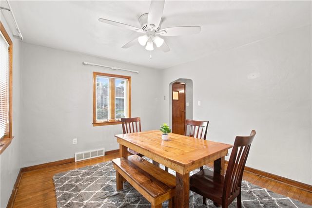 412 Phillips Ave, Stowe Twp, PA 15136