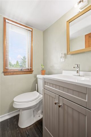 412 Phillips Ave, Stowe Twp, PA 15136
