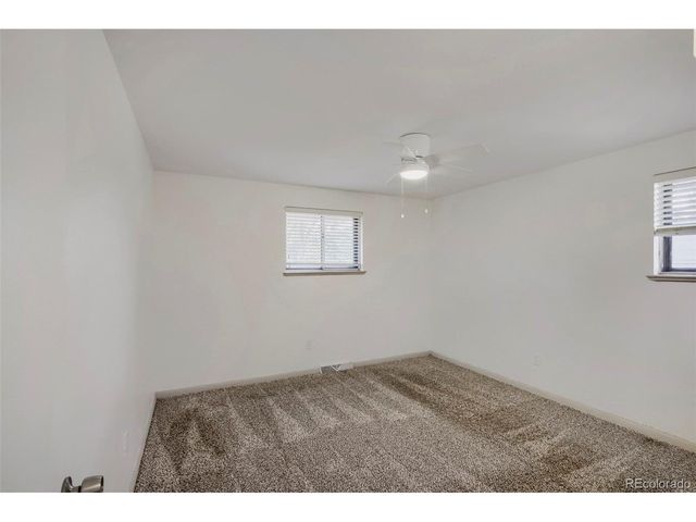 6421 Independence St, Arvada, CO 80004