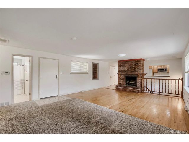 6421 Independence St, Arvada, CO 80004