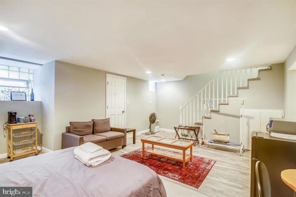 Image 11 of property listing at 1515 NORTHGATE, Baltimore, MD 21218