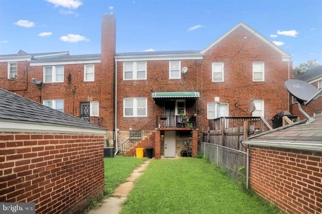 Image 14 of property listing at 1515 NORTHGATE, Baltimore, MD 21218