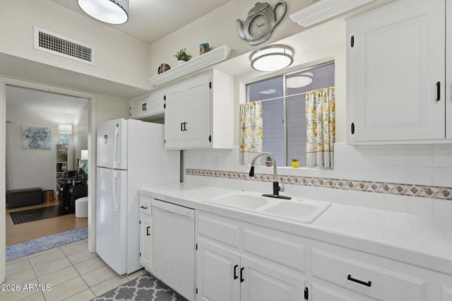 5150 N 20TH Street 205, Phoenix, AZ 85016