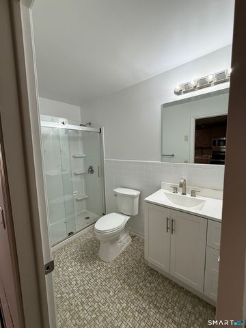 388 South main Street 7, Seymour, CT 06483