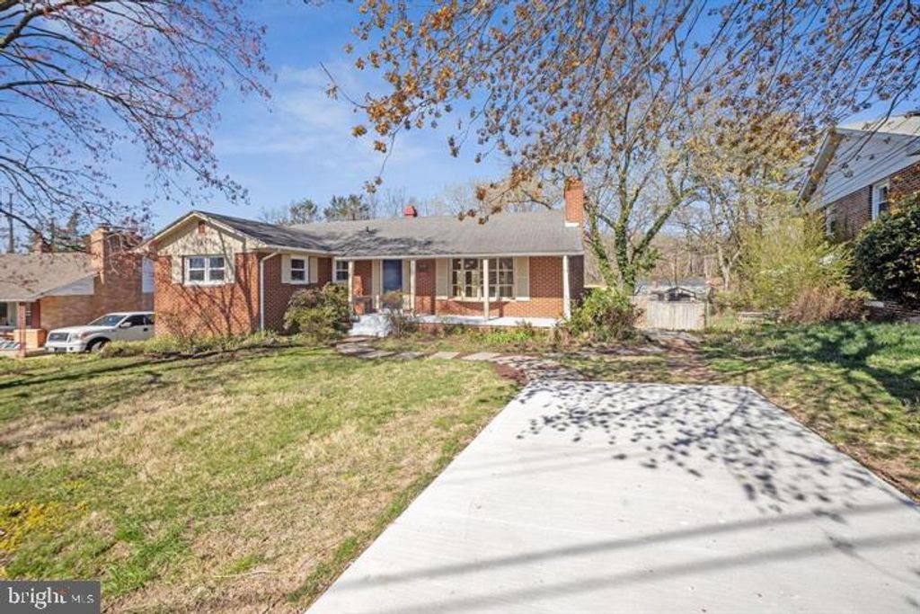 9327 LIMESTONE PL, College Park, MD 20740