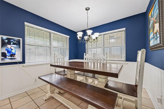 1011 Marne Lane, Houston, TX 77090