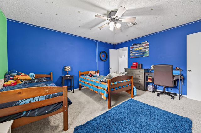 1011 Marne Lane, Houston, TX 77090