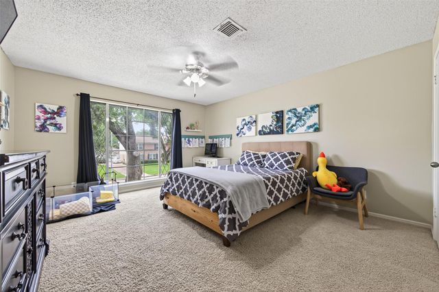 1011 Marne Lane, Houston, TX 77090