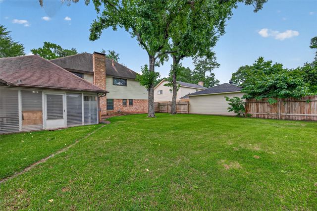 1011 Marne Lane, Houston, TX 77090