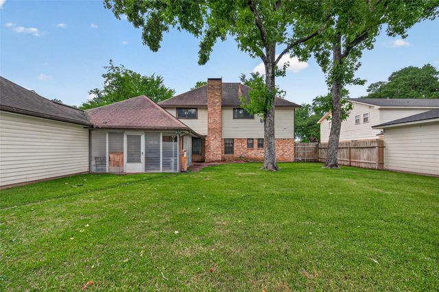 1011 Marne Lane, Houston, TX 77090