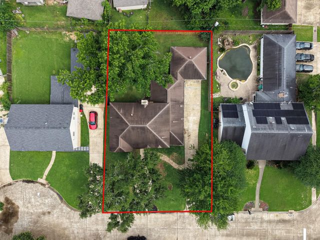 1011 Marne Lane, Houston, TX 77090