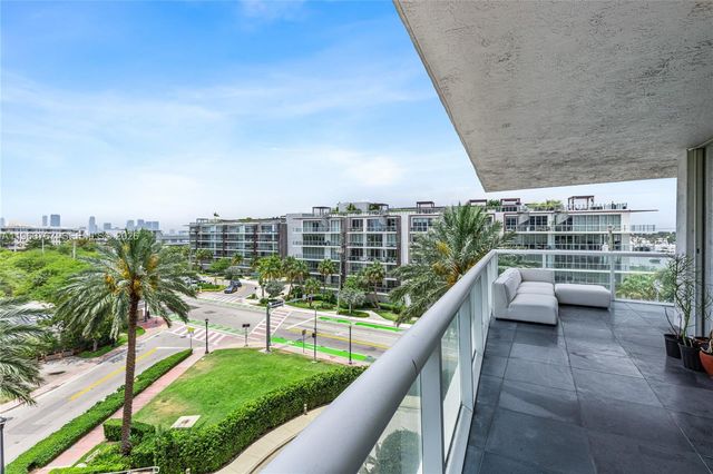 10 Venetian Way 501, Miami Beach, FL 33139