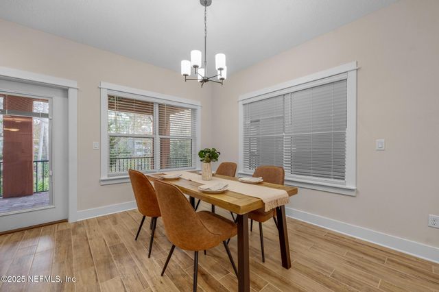 8861 AMALFI Court, Jacksonville, FL 32217