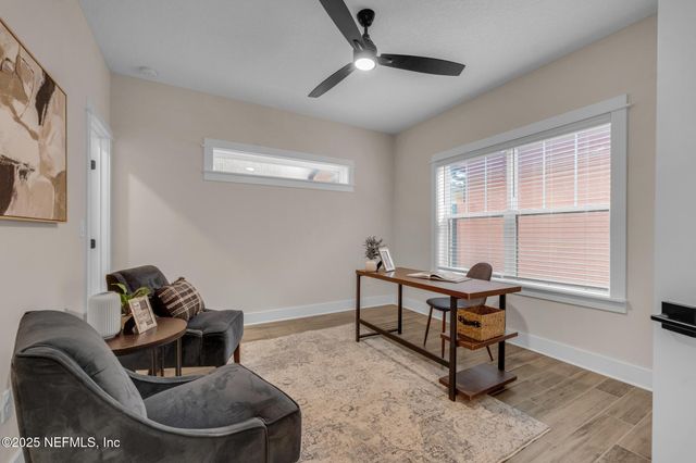 8861 AMALFI Court, Jacksonville, FL 32217