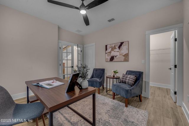 8861 AMALFI Court, Jacksonville, FL 32217