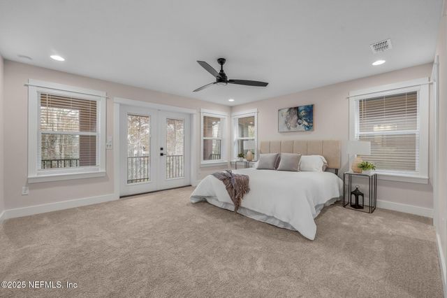 8861 AMALFI Court, Jacksonville, FL 32217