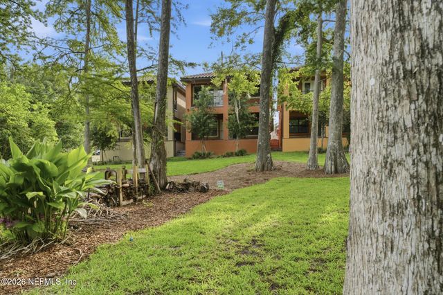 8861 AMALFI Court, Jacksonville, FL 32217