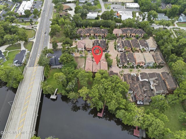 8861 AMALFI Court, Jacksonville, FL 32217