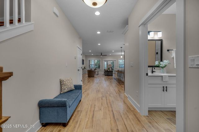 8861 AMALFI Court, Jacksonville, FL 32217