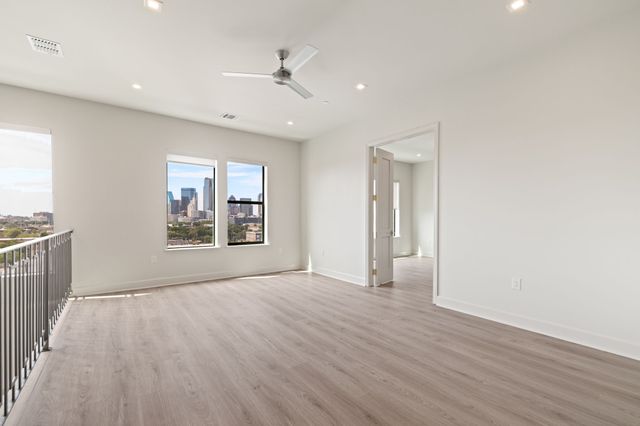 1900 S Ervay Street 606, Dallas, TX 75215