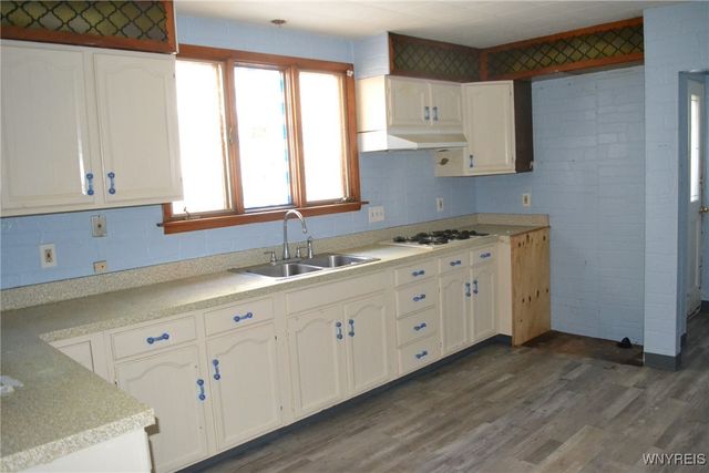 1003 Walden Avenue, Cheektowaga, NY 14211