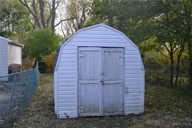 1003 Walden Avenue, Cheektowaga, NY 14211