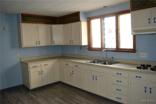 1003 Walden Avenue, Cheektowaga, NY 14211