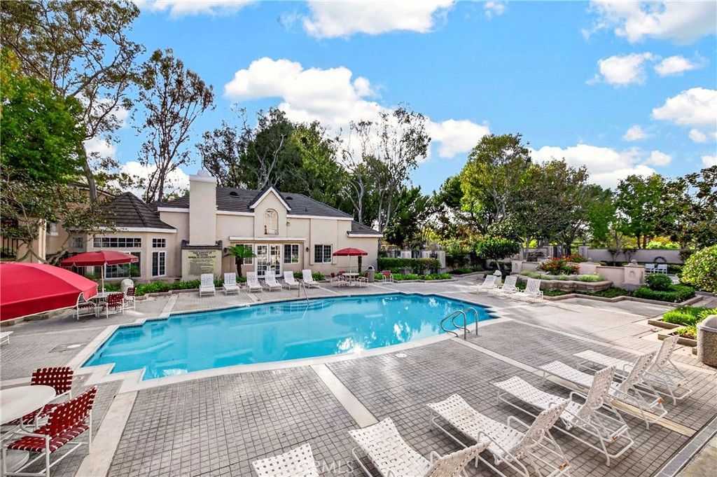 2300 MAPLE Avenue 201, Torrance, CA 90503 — photo 3