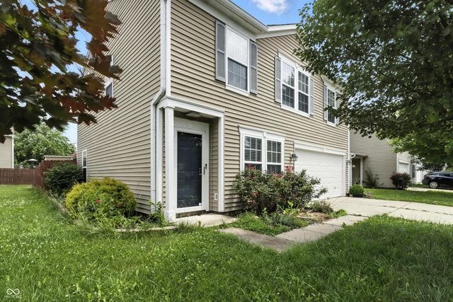 1236 N Aberdeen Drive, Franklin, IN 46131