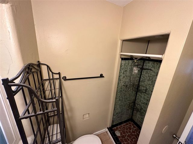 1633 E LIVINGSTON STREET, Orlando, FL 32803