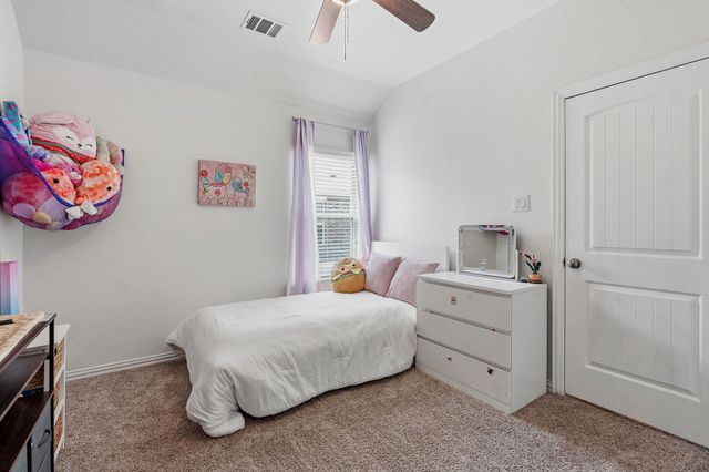 145 Plantain DR, Hutto, TX 78634