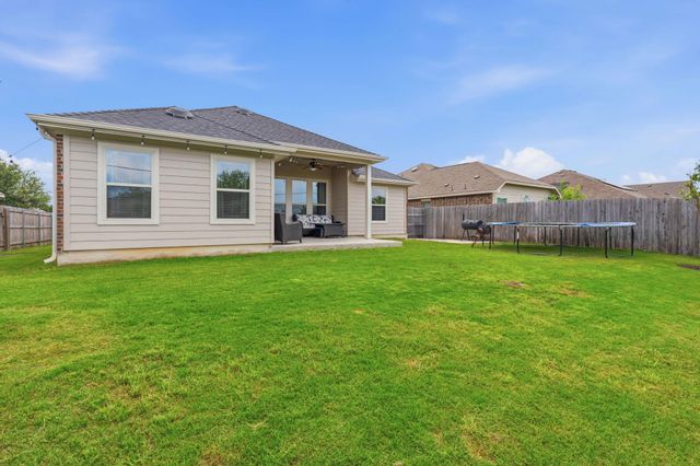 145 Plantain DR, Hutto, TX 78634