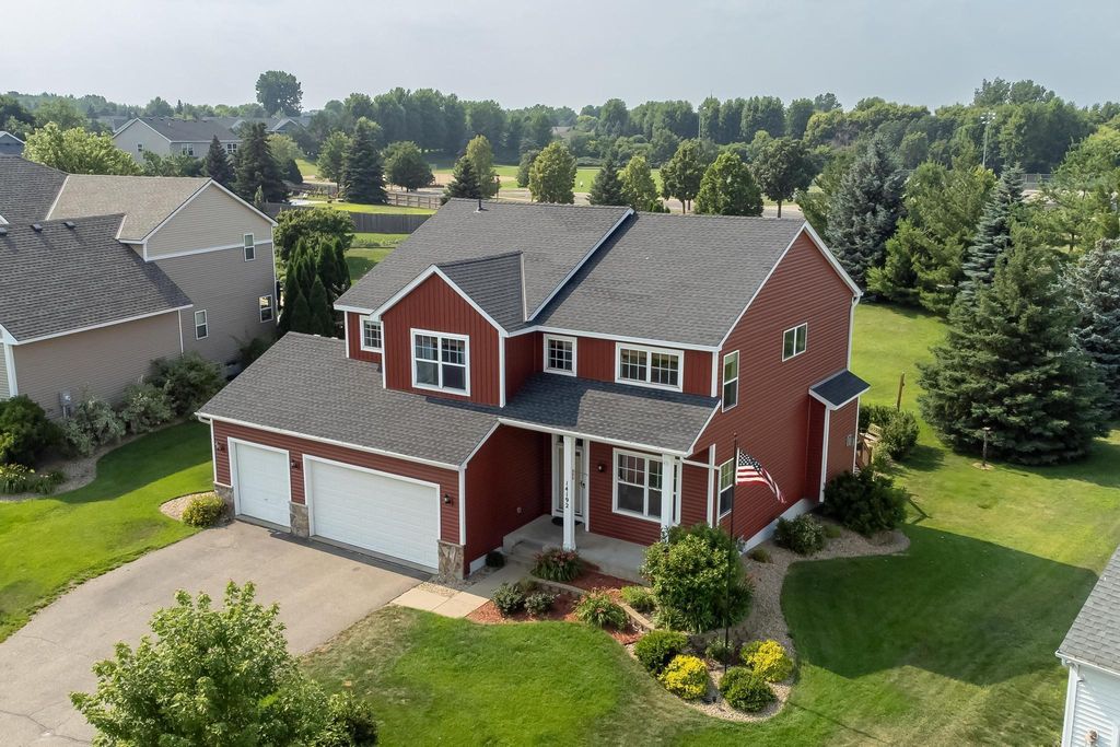 14192 Bayberry Trail, Rosemount, MN 55068
