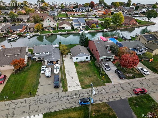 37752 Huron Pointe Drive, Harrison Twp, MI 48045