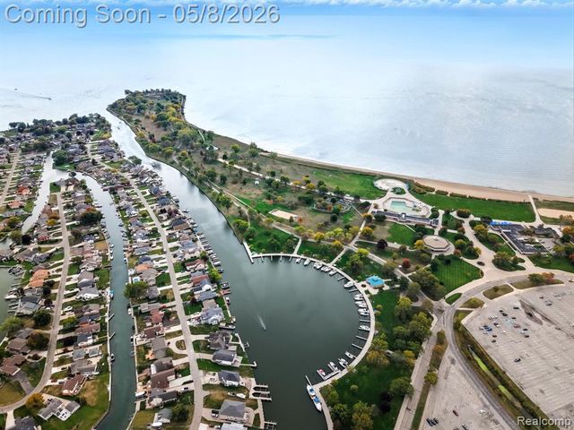 37752 Huron Pointe Drive, Harrison Twp, MI 48045