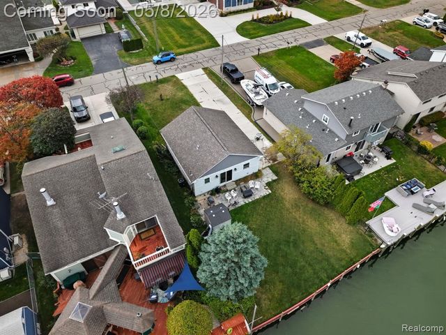37752 Huron Pointe Drive, Harrison Twp, MI 48045