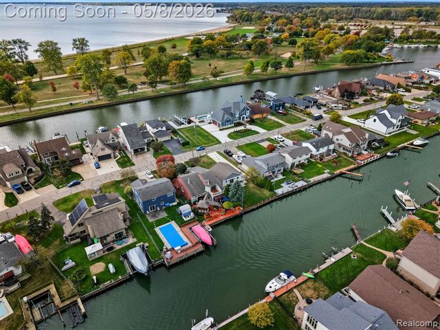 37752 Huron Pointe Drive, Harrison Twp, MI 48045