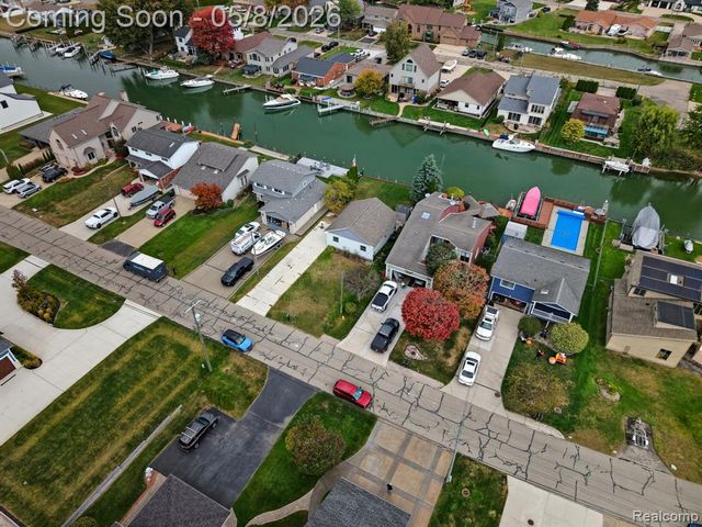 37752 Huron Pointe Drive, Harrison Twp, MI 48045