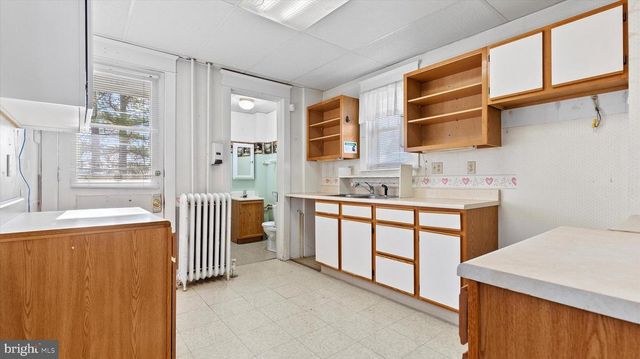 2200 W MARKET STREET, York, PA 17404