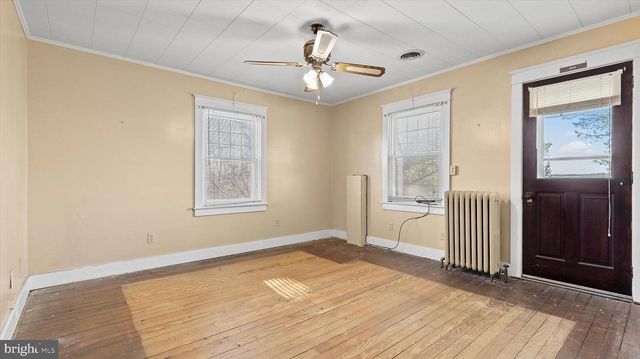 2200 W MARKET STREET, York, PA 17404