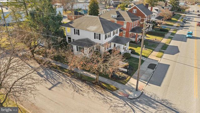 2200 W MARKET STREET, York, PA 17404