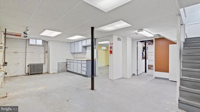 2200 W MARKET STREET, York, PA 17404