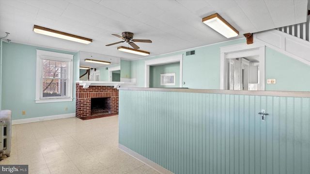 2200 W MARKET STREET, York, PA 17404