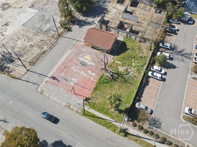 1809 Montgomery Street, Savannah, GA 31401