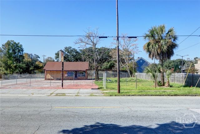 1809 Montgomery Street, Savannah, GA 31401