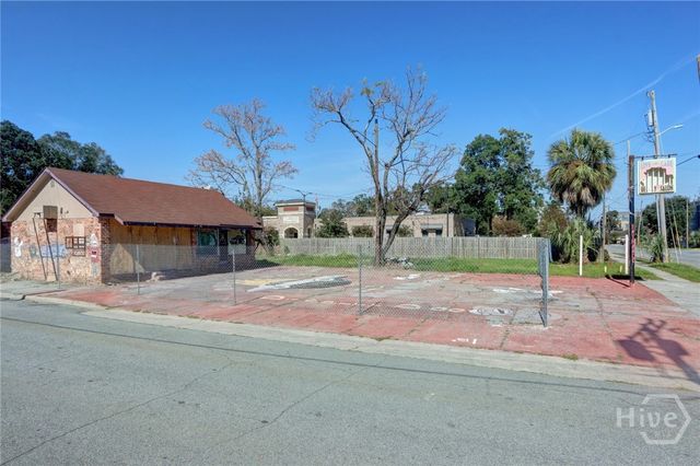 1809 Montgomery Street, Savannah, GA 31401