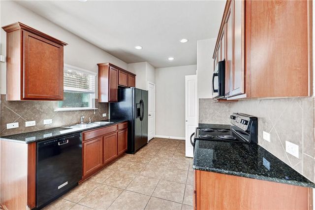 930 Alamo Plaza DR, Cedar Park, TX 78613